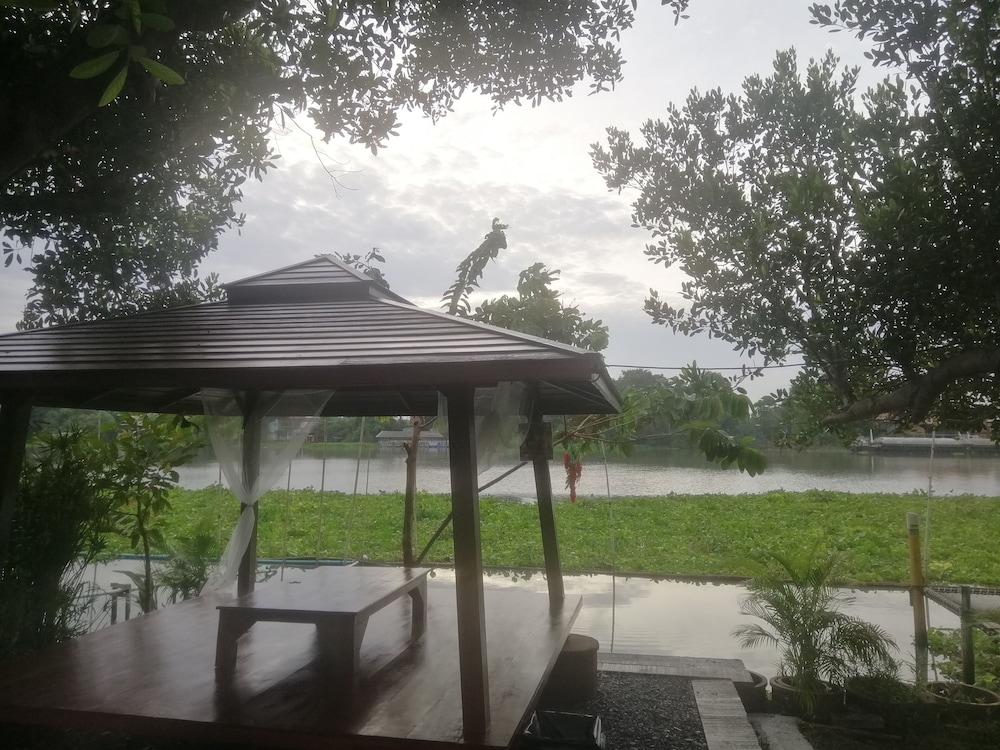 Lom Choi Home Stay Ayutthaya - Hostel