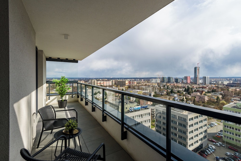 Sky by Kairos Apartments