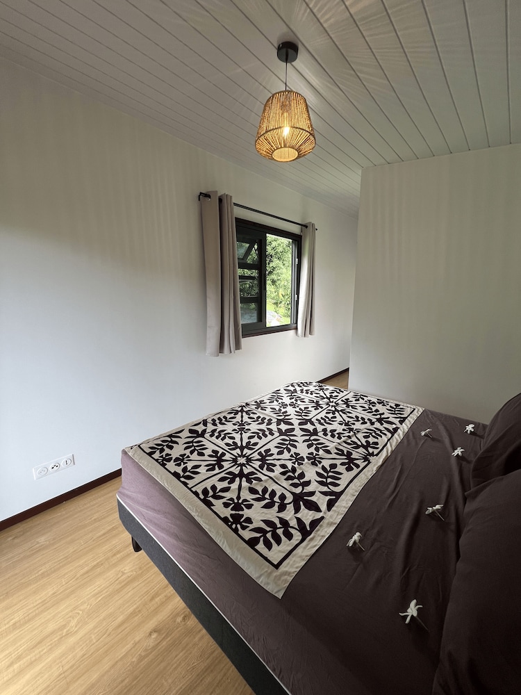 Hava'i Lodge