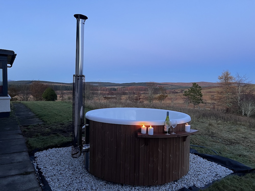 Challenger Lodge