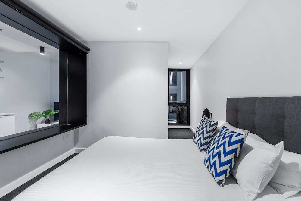 The Eminence Apartments by CLLIX