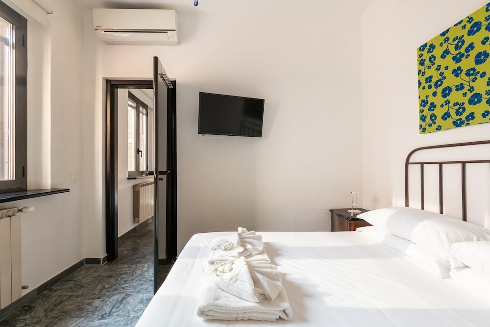 Lovely Apartment With Terrace Rome City Center