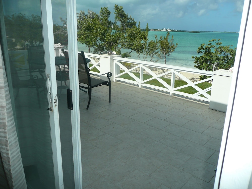Great Exuma Vacations - Cottage Cut Villas - Property Image 2