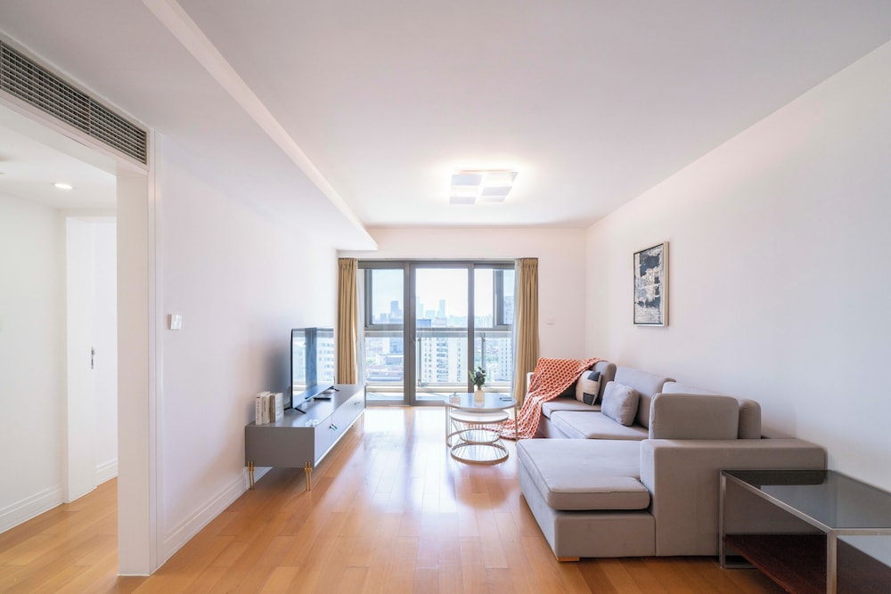 Tyms Cozy 2BR 1BA Apt Yongxin Century