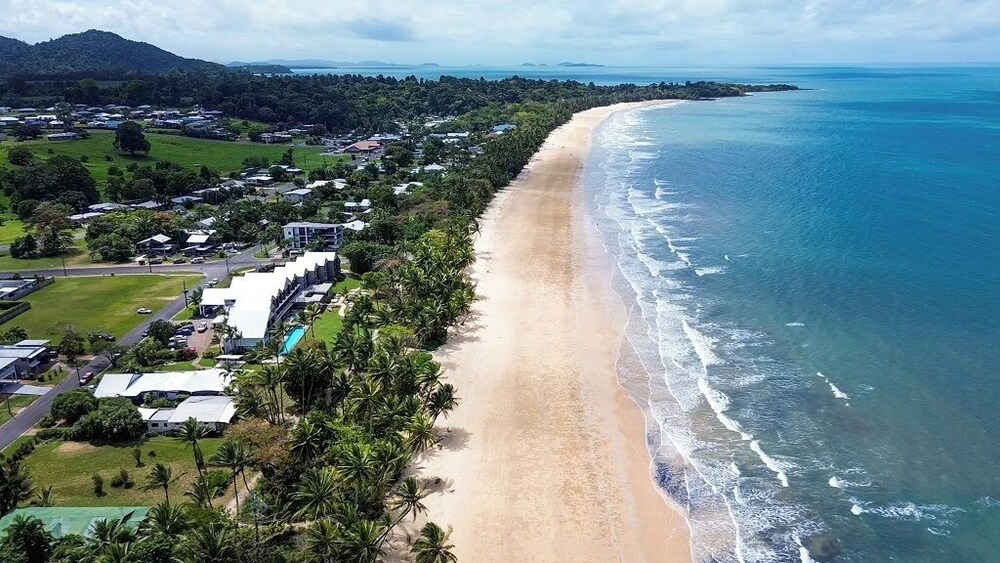 Mission Beach Lodge