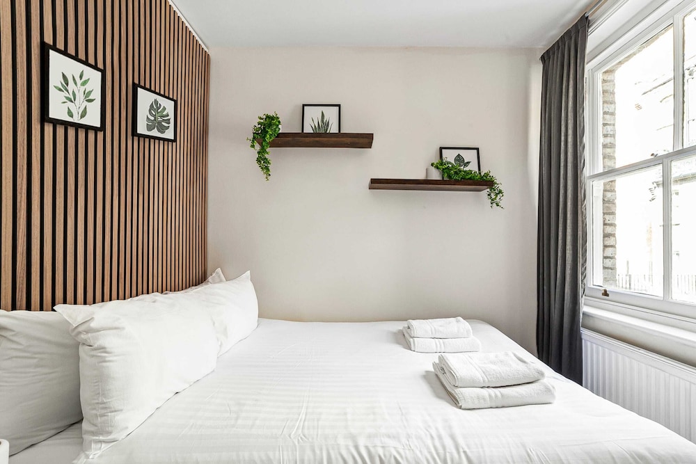 Chic One Bed City Flat