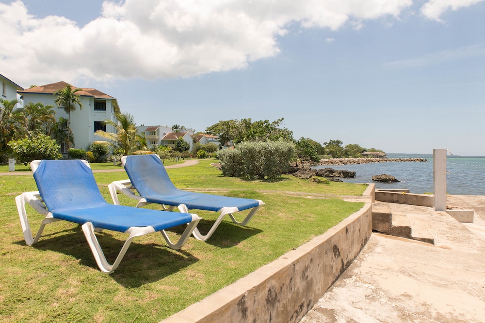 Crawfish Beach Suite