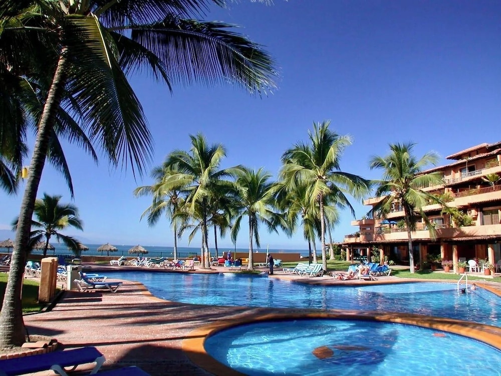 Los Tules Condominium Resort
