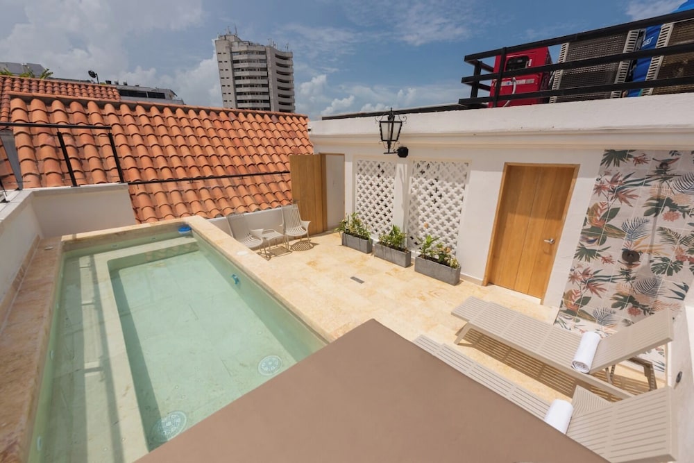 Casa Luxor by SOHO