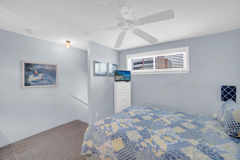 Sugar Beach 312