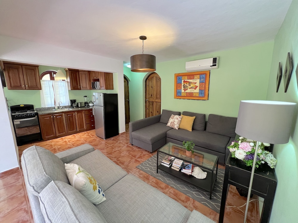 Los Corales Tropical Beach Resort & SPA