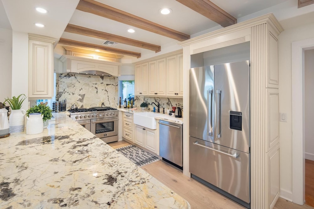 Stradella Spanish - Contemporary Mediterranean Estate w/ Resort-style Yard - Image 2