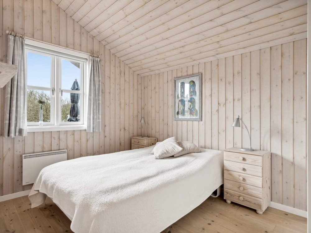 4 Person Holiday Home in Hemmet