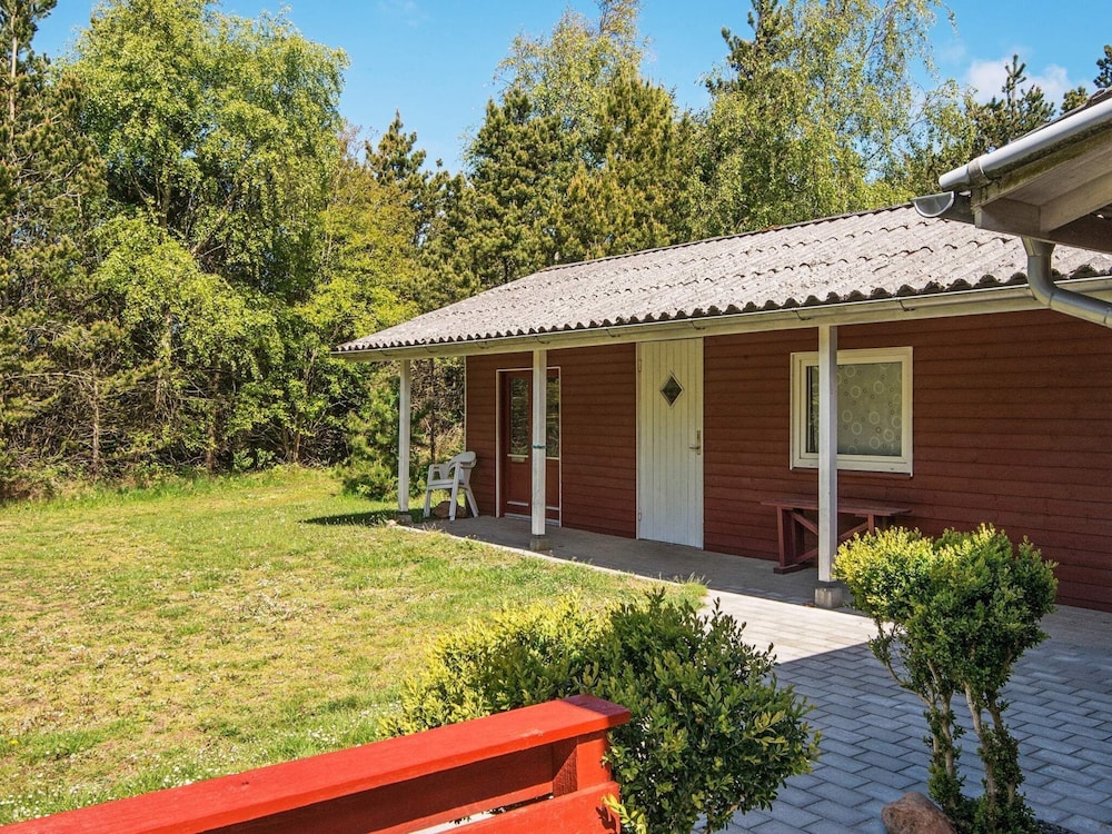 6 Person Holiday Home in Romo
