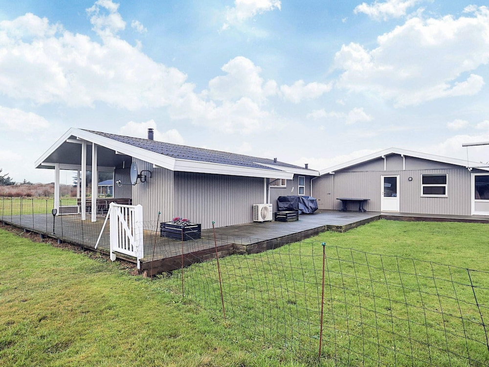 4 Star Holiday Home in Lokken
