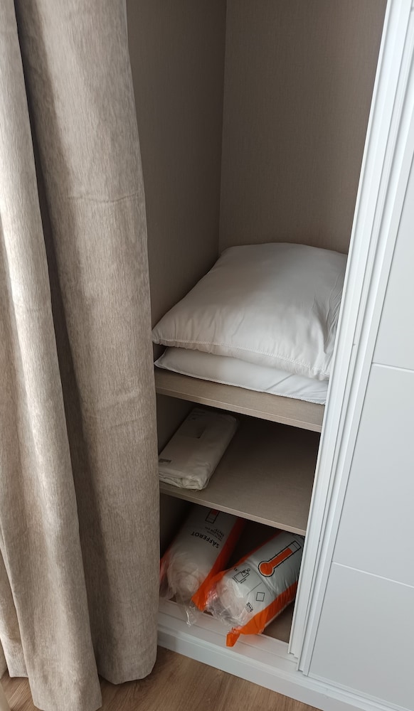 APARTAHOTEL MADRID URBAN SUITES - EDIFICIO EXCLUSIVO - 7 Apartments Boutique Full Equiped