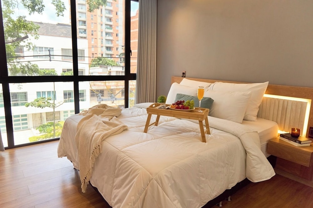 Stadio Serenity Suite Rosa Negra