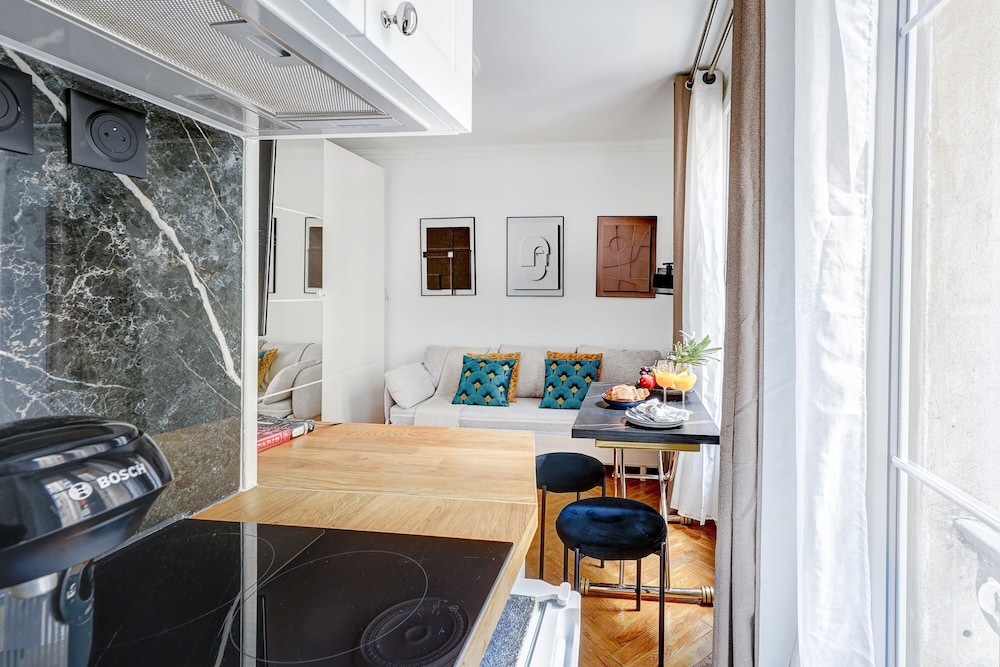Elegant Studio Near Jardin du Luxembourg