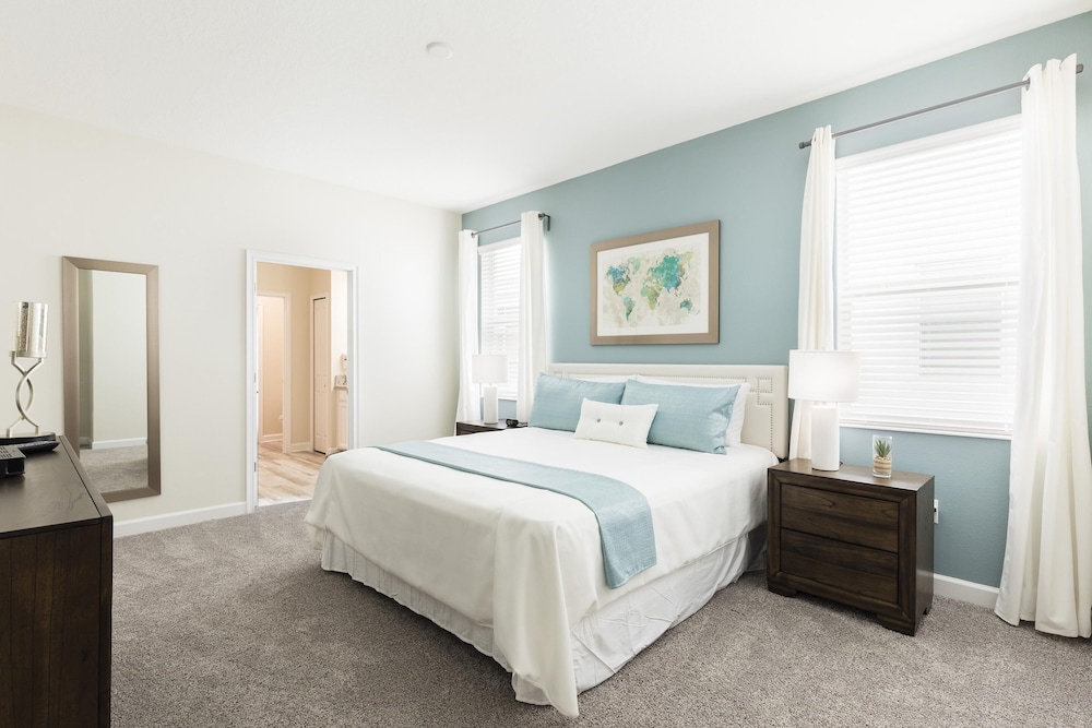 Tropical Escape by Orlando Short Term - Image 2