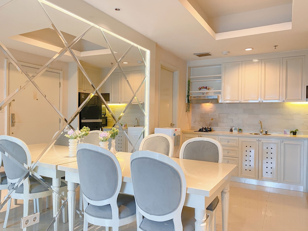 Cozy Living 2Br Apartment Casa Grande Residence