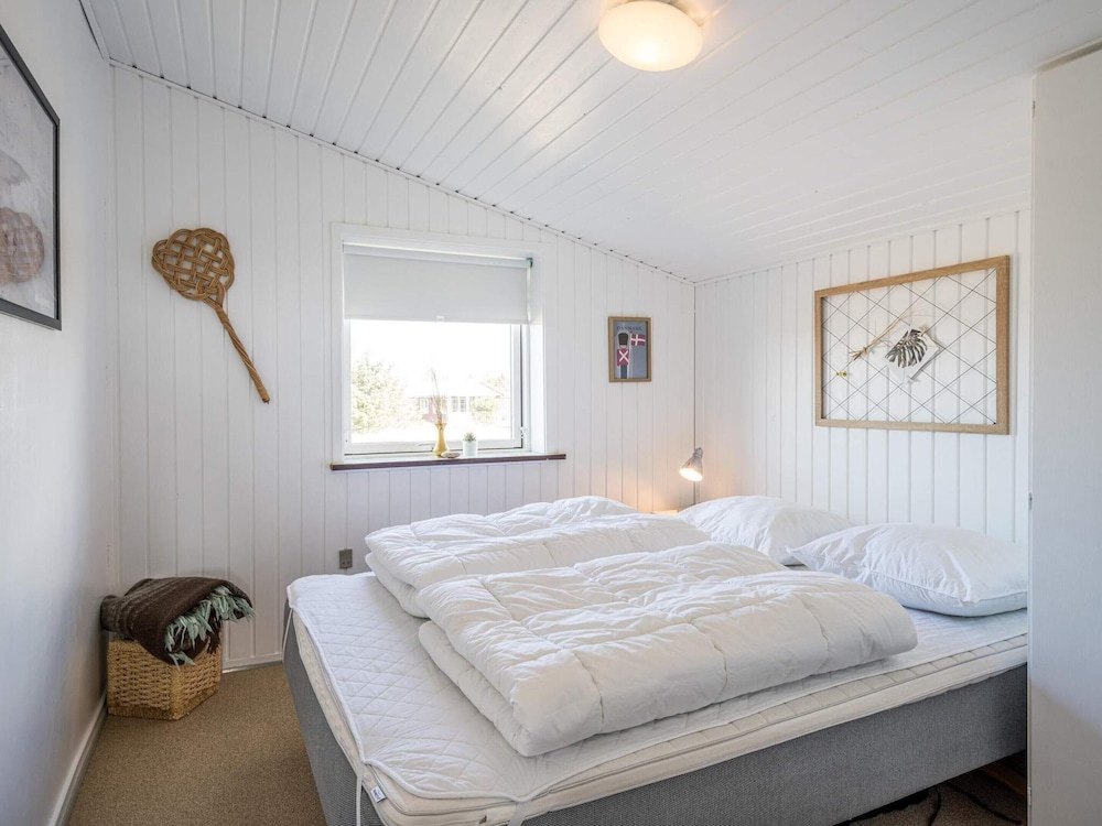 4 Person Holiday Home in Hvide Sande view 2