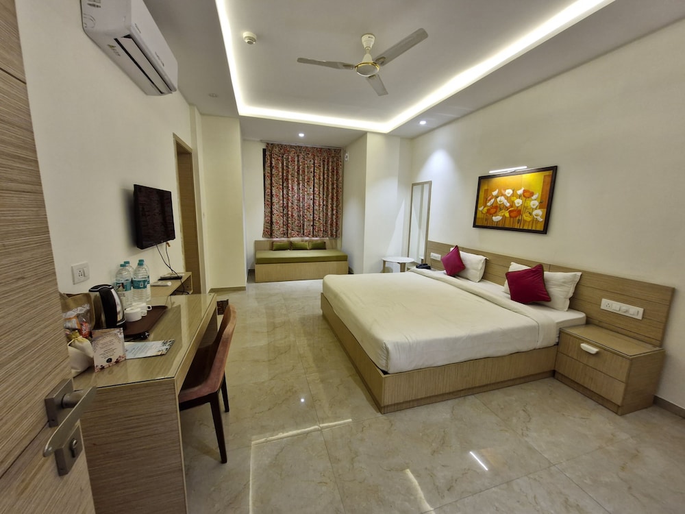 Hotel Grand Vasante