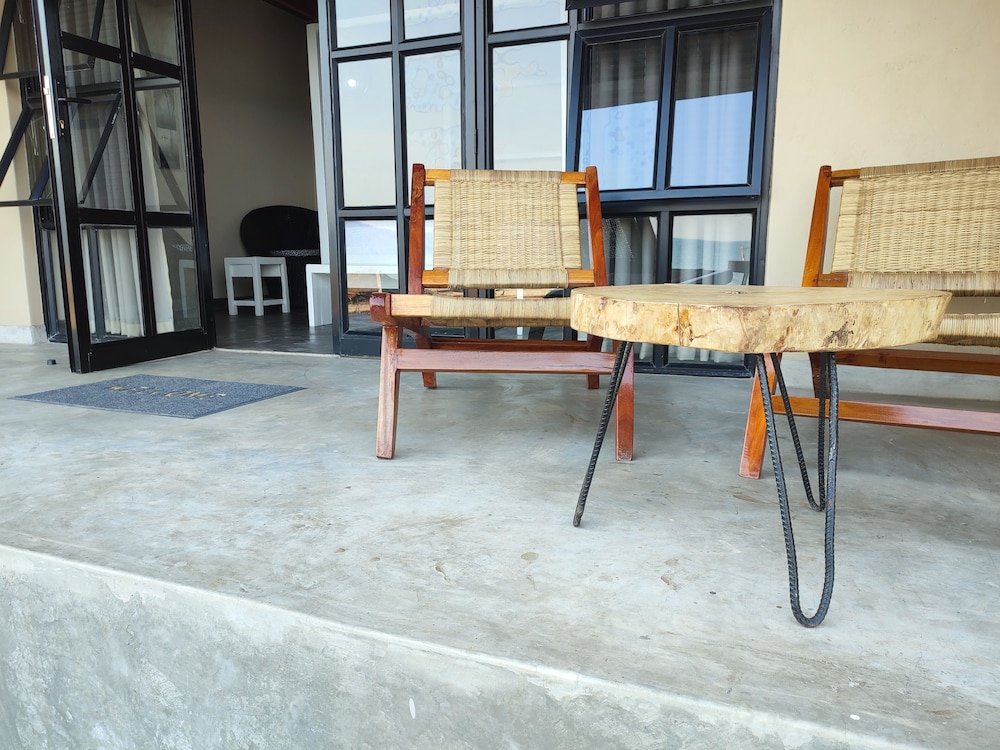 Joma Adventure Lodge view 2