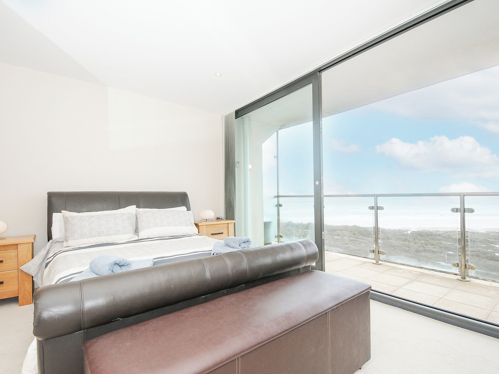 2 Horizon View