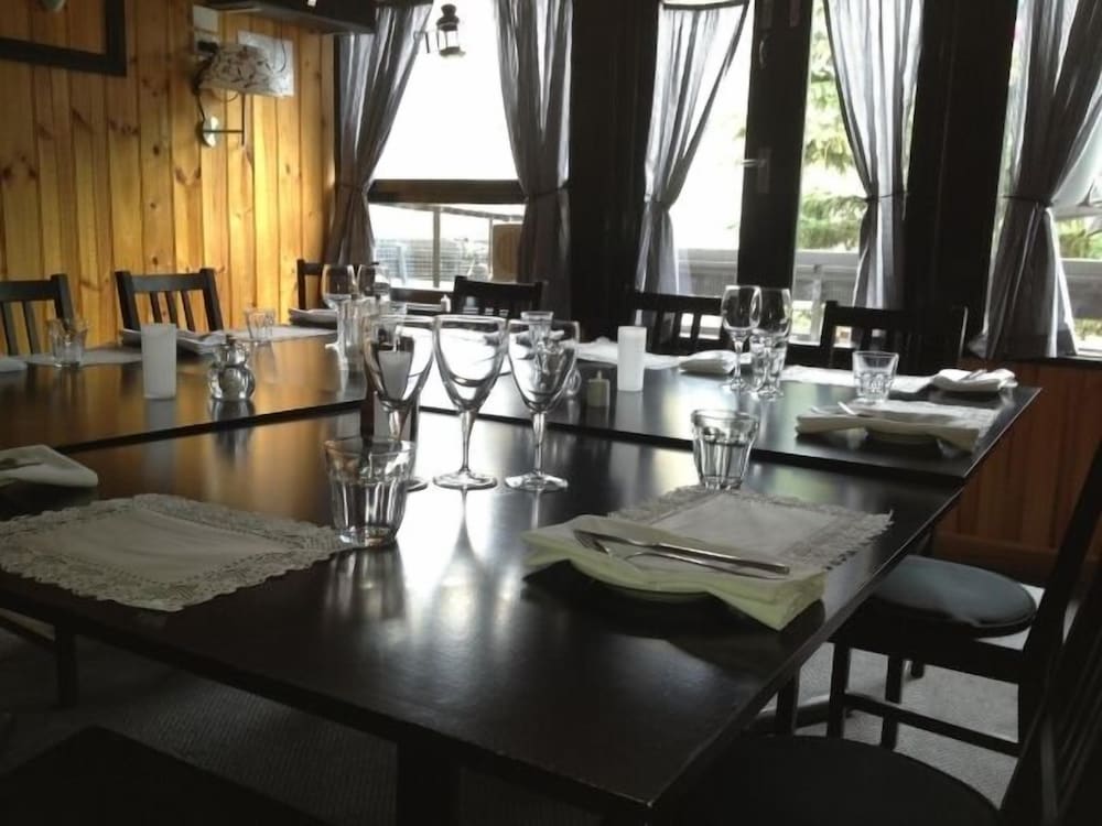 Black Bear Inn