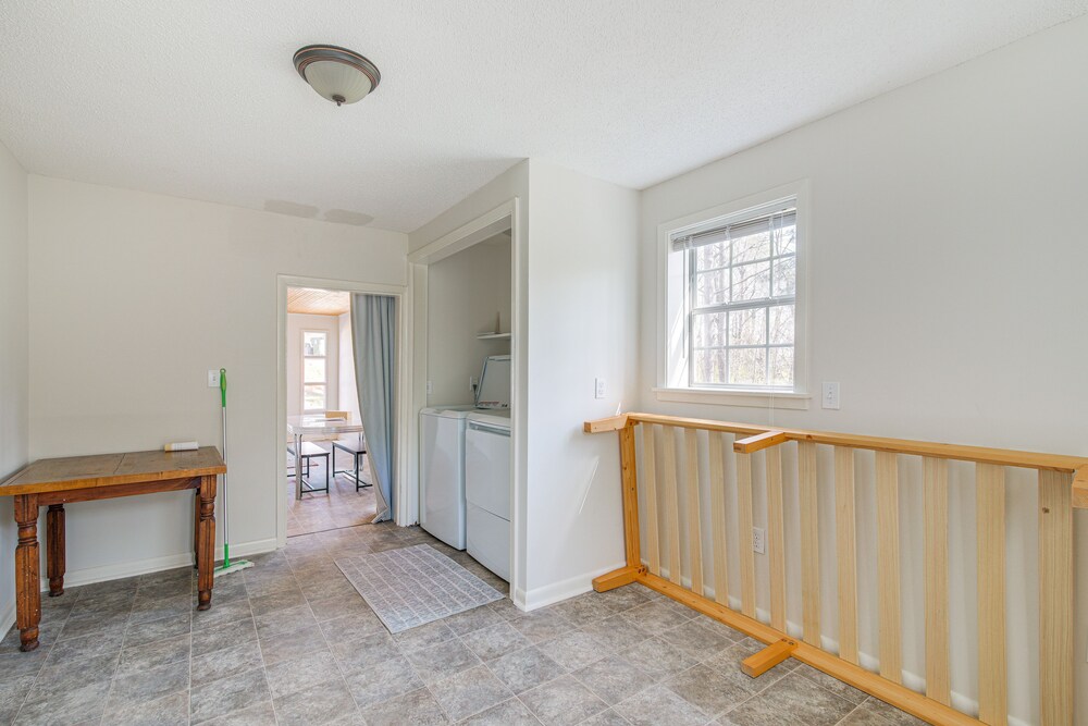 Oxford Getaway: Walk to Oxford Square! - Property Image 16