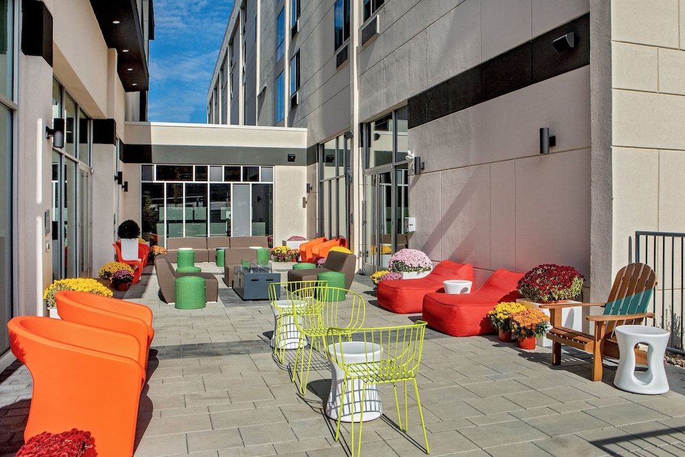 Aloft Framingham - Property Image 19