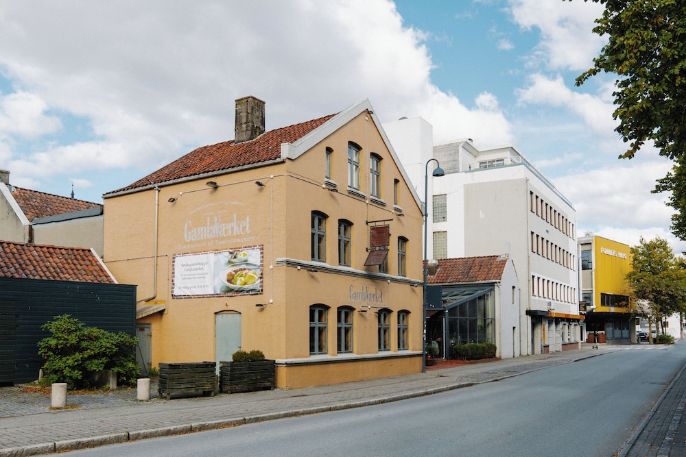 Sandnes Vacations - GamlaVrket Gjstgiveri og Tracteringssted - Property Image 25