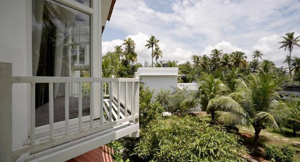 Palliath House-Heritage Villa Beachside