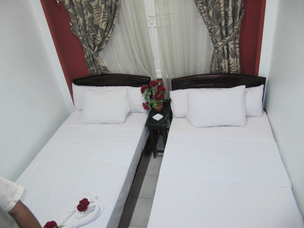 City Plaza Hostel