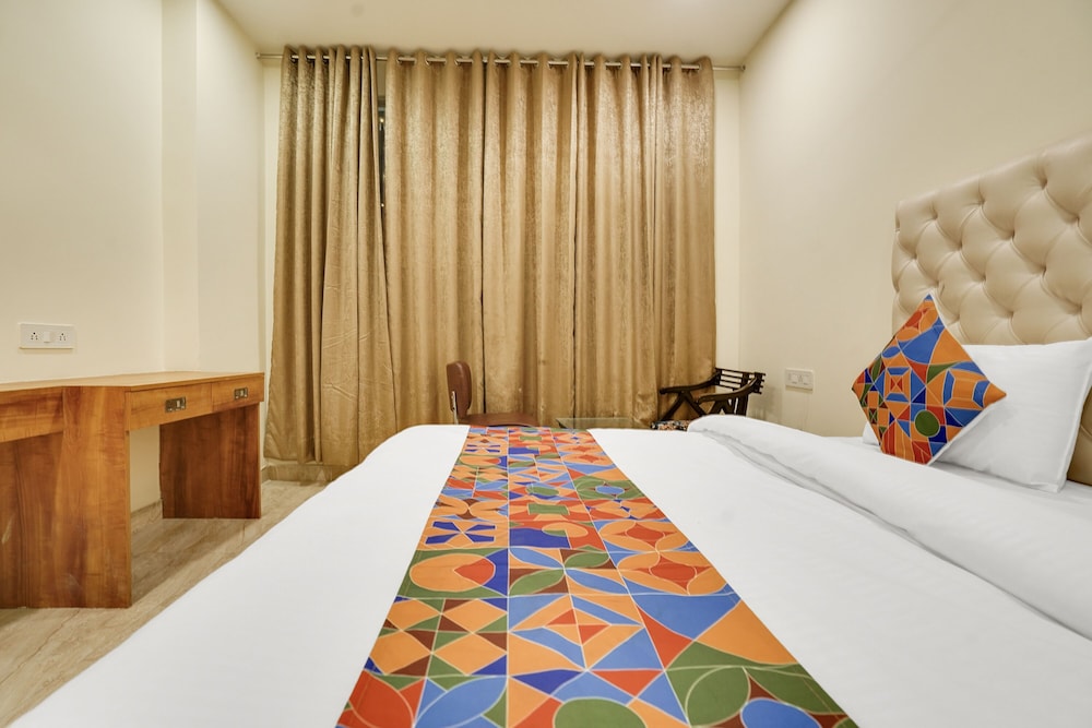 FabHotel Prime Royals Orchard