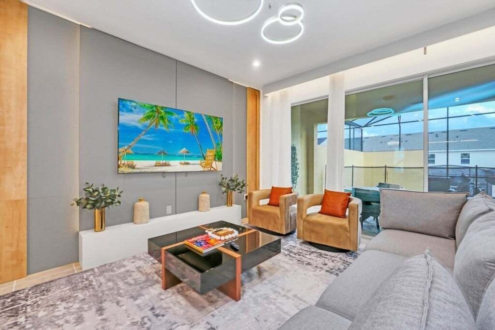 Enchanted Solara Retreat Themed Bedrooms & Pool 5 Townhouse