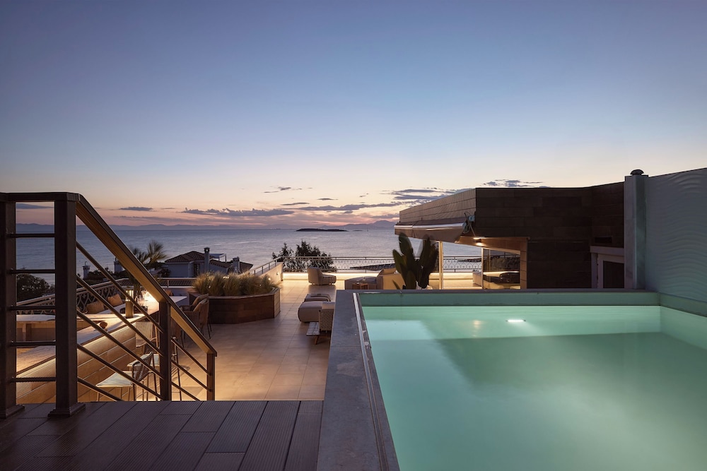 Casa Volare, Penthouse Retreat Athenian Riviera