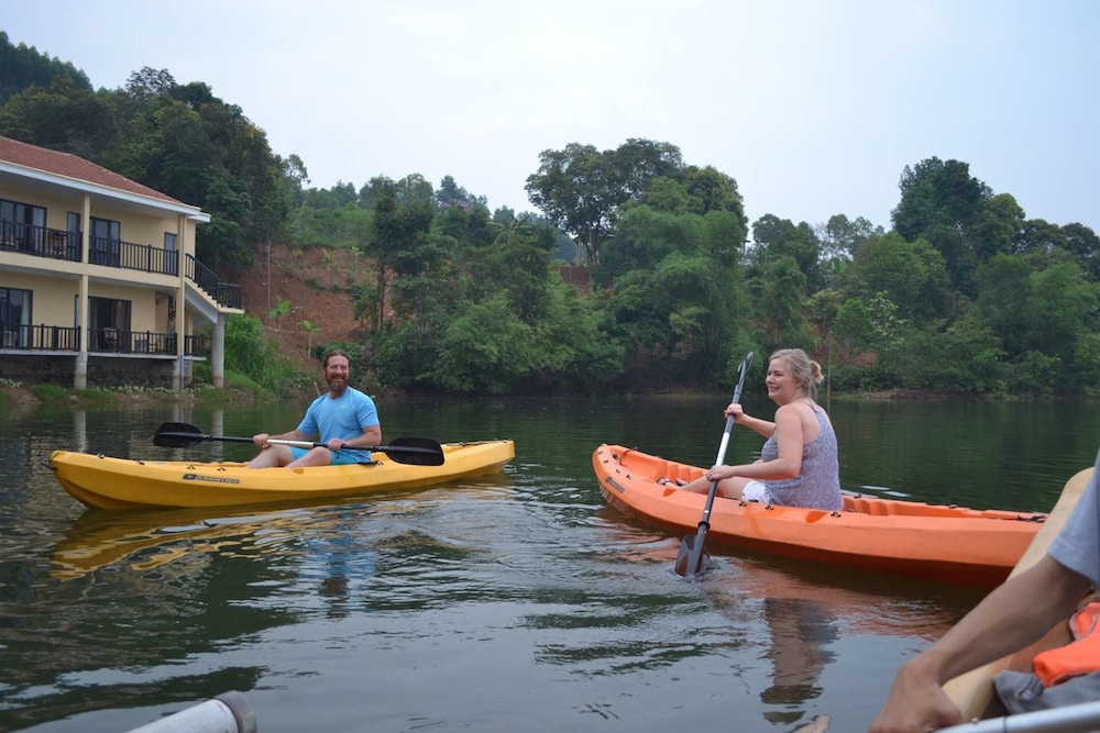 Phong Nha Lake House