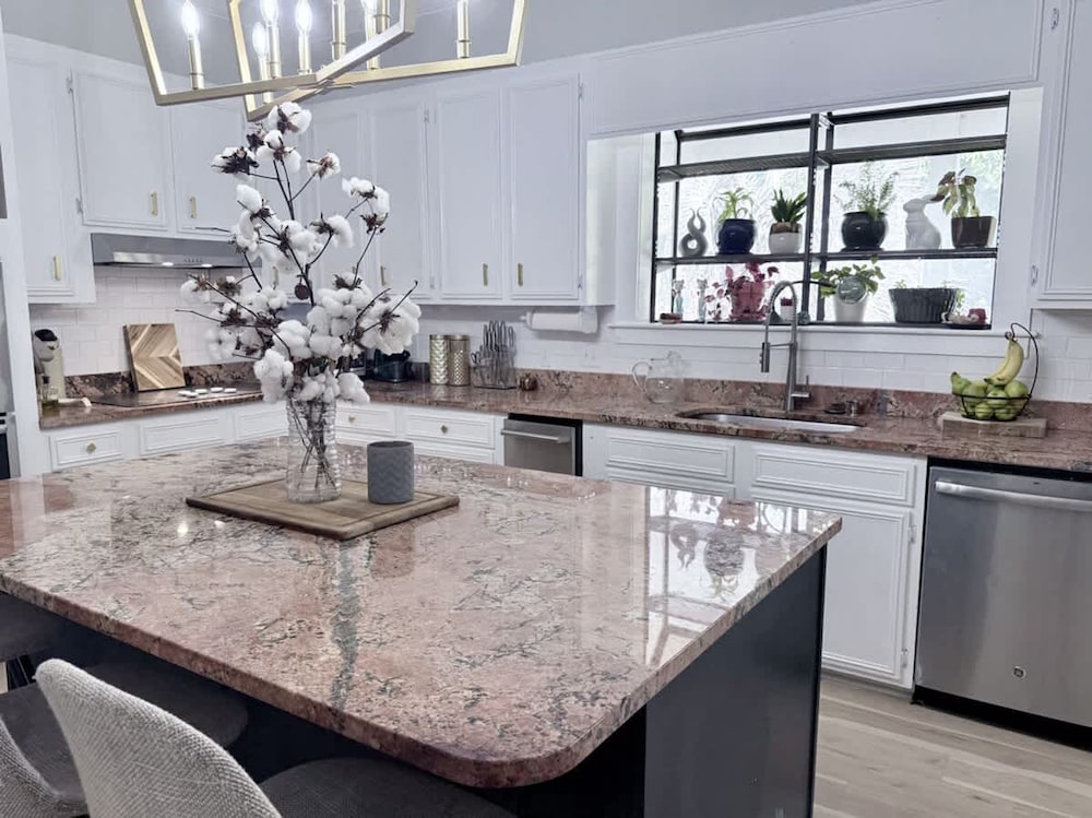 Southern Charm House Min From Shopping Beaches