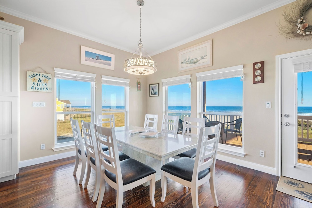 Beach Heaven by Ryson Vacation Rentals