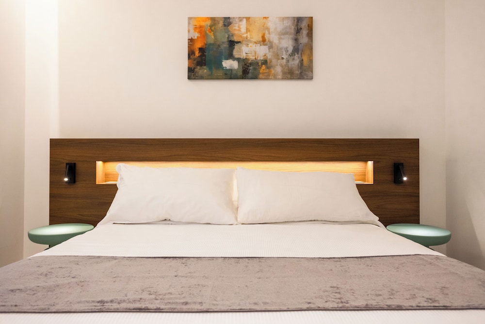 Nora's Suites