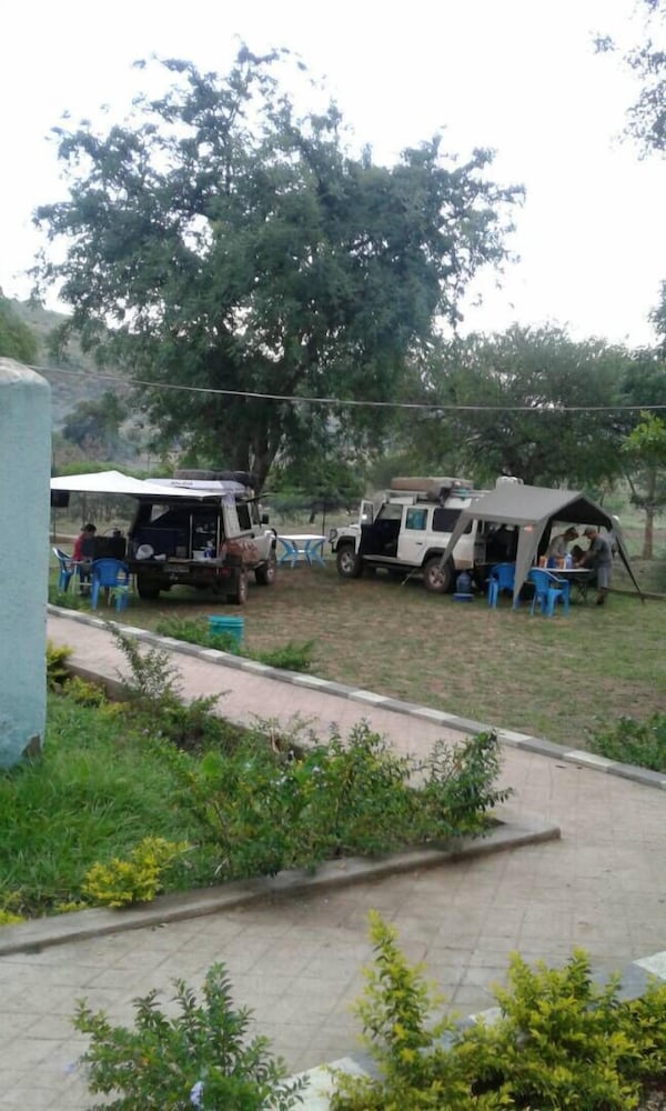 Green Oasis Guest House and Tours