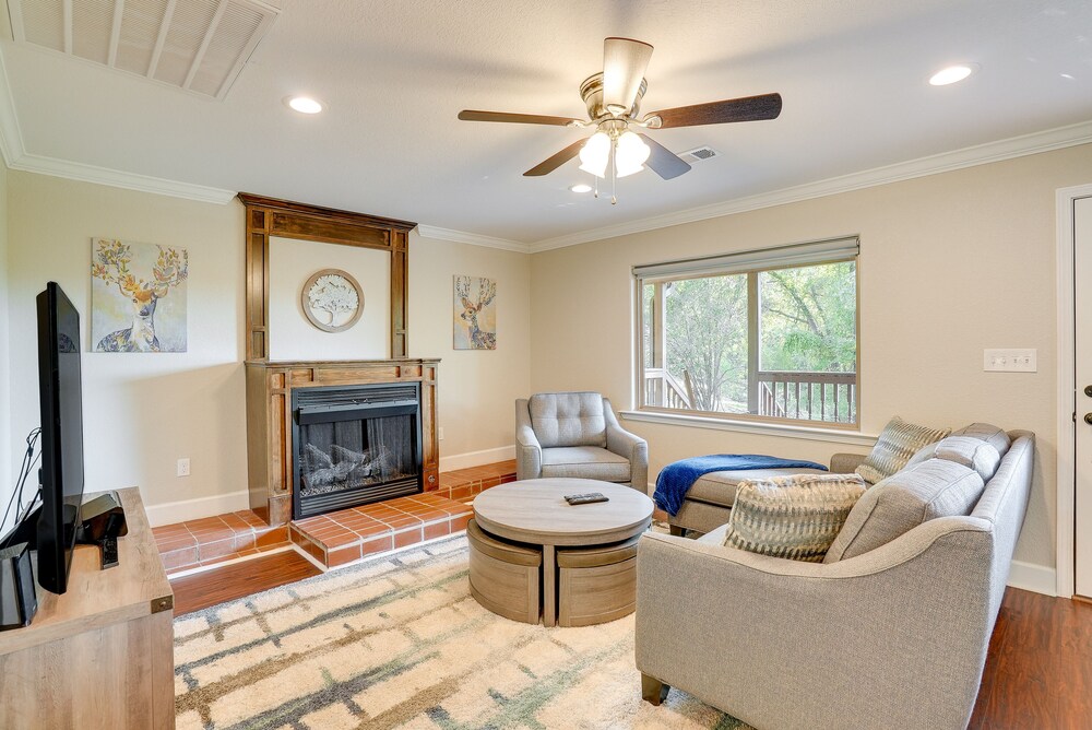 Cozy East Texas Retreat Near Lake O the Pines! - Property Image 15