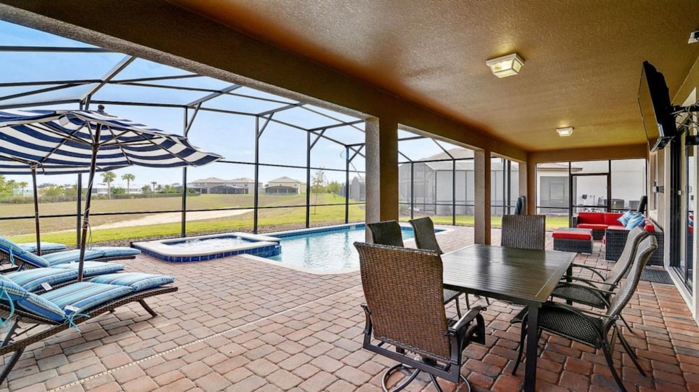 The Retreat at Champions Gate by Nova
