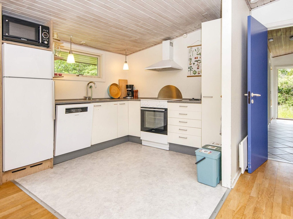 6 Person Holiday Home in Knebel-by Traum view 5