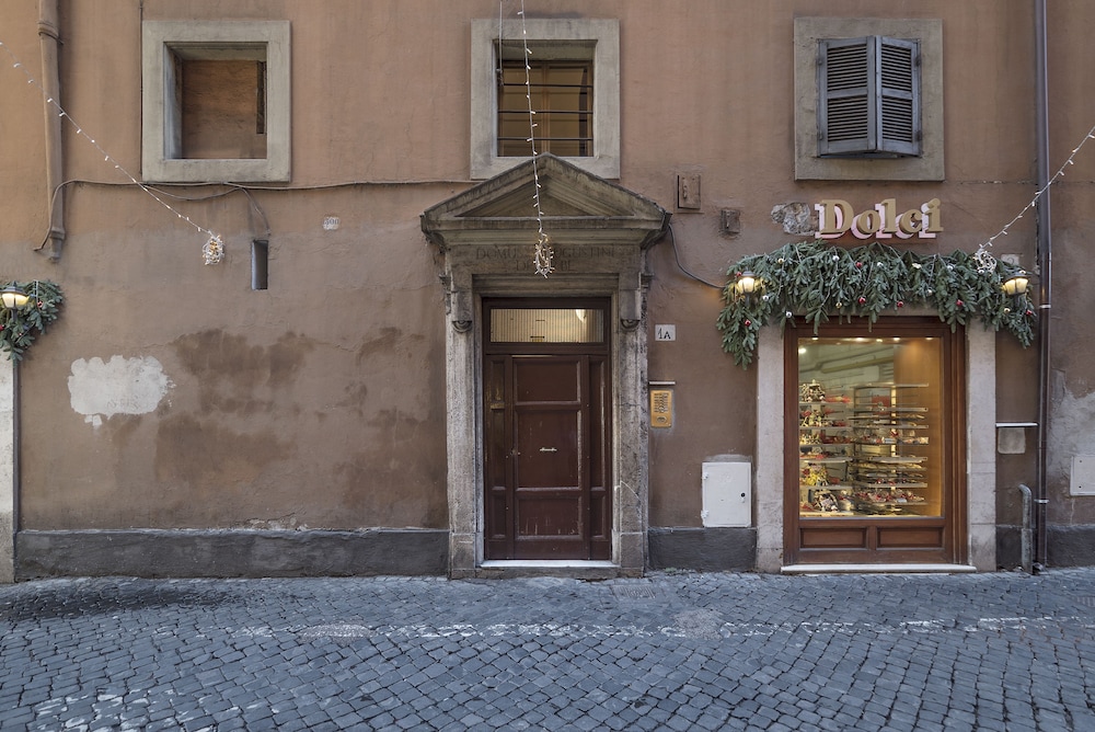 Montecitorio & Pantheon Stylish Flat