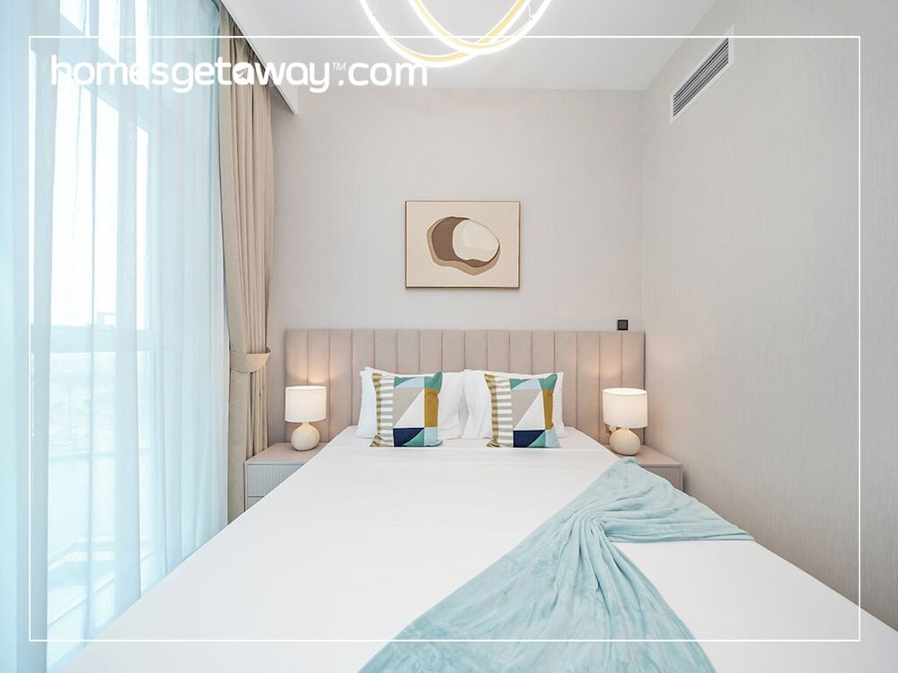 Stylish 2BR Fully Furnished Unit at Business Bay