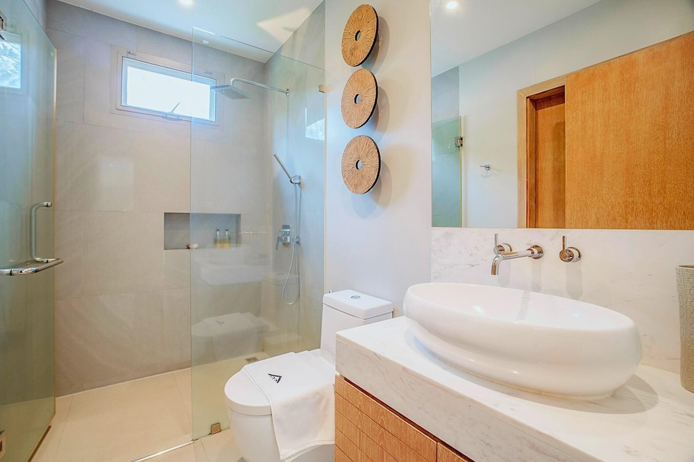 Trichada Stylish Private Pool Villa 3, Bang Tao