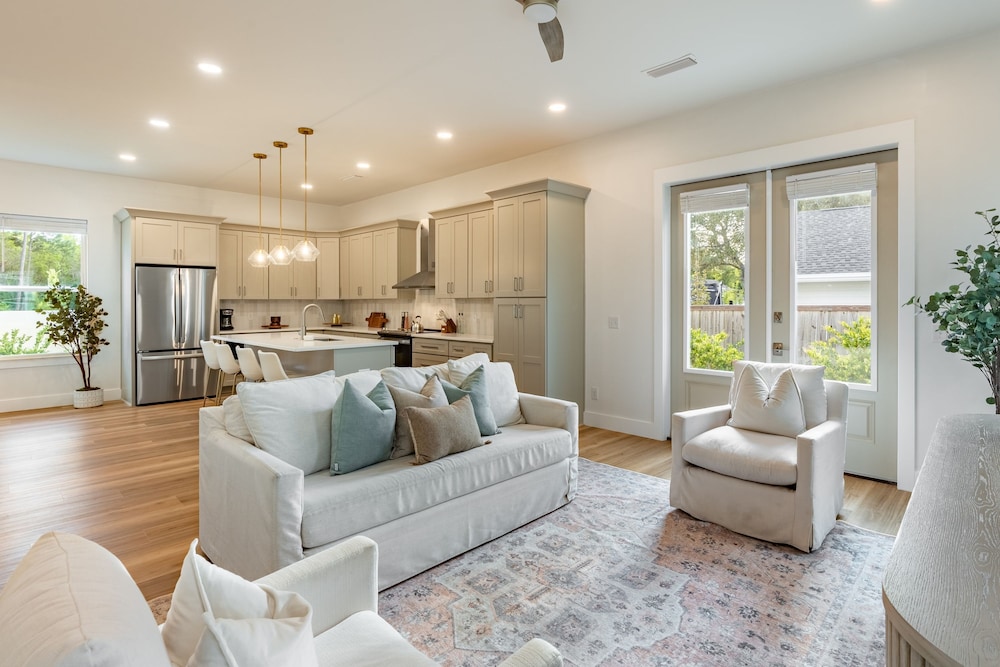 Alora by Avantstay Modern Escape in Sandestin
