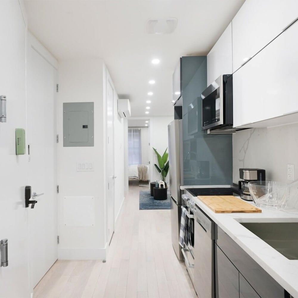 48-4fw Newly Renovated W D Midtown